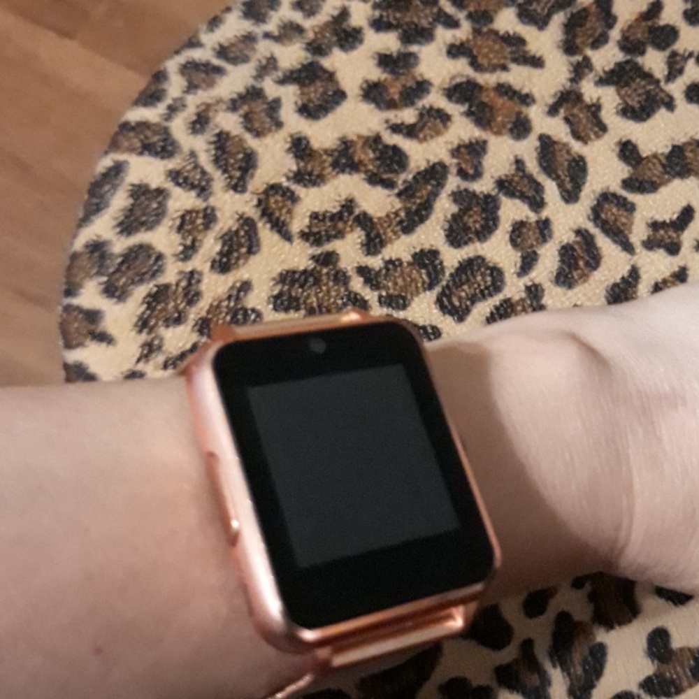 Smartwatch for androids.